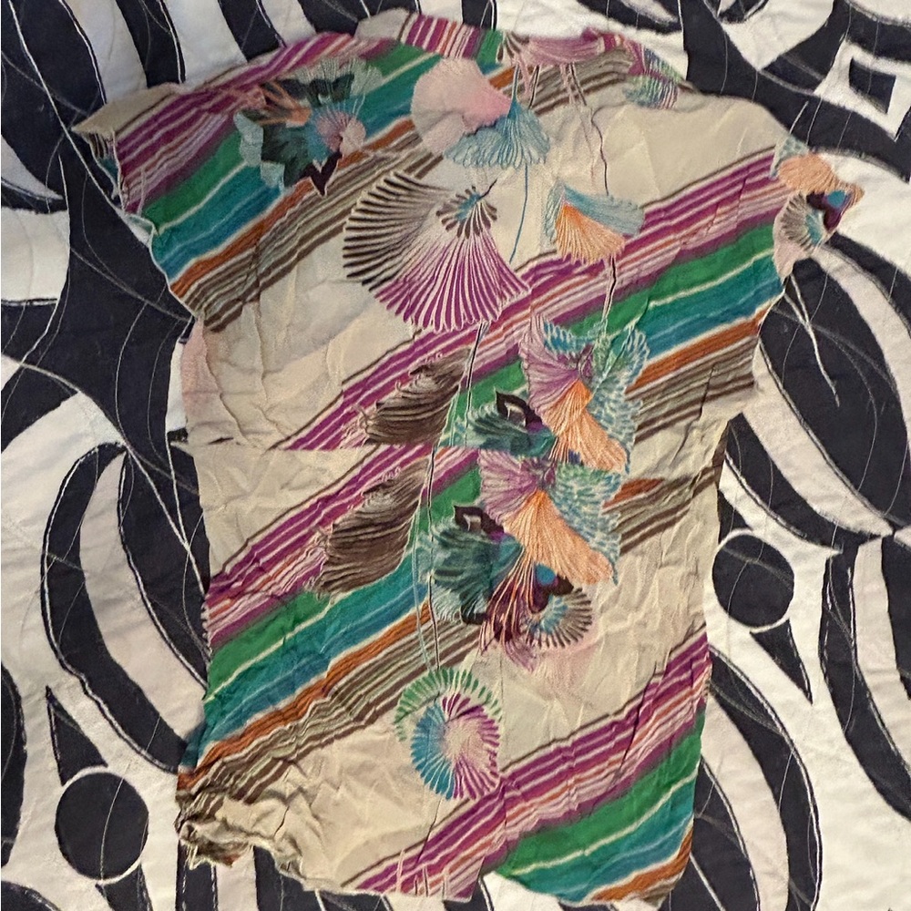 TRINA TURK Tie Neck Detail Multicolor Patterned Blouse Short Sleeve Top - Picture 4 of 6